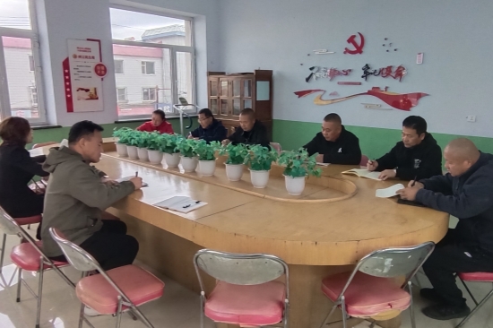 公共事業(yè)管理處開展黨風廉政建設專題黨課 (1).jpg