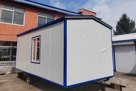 撫安林場打造多功能移動工作站助力封山禁牧工作提質(zhì)增效（1）.jpg